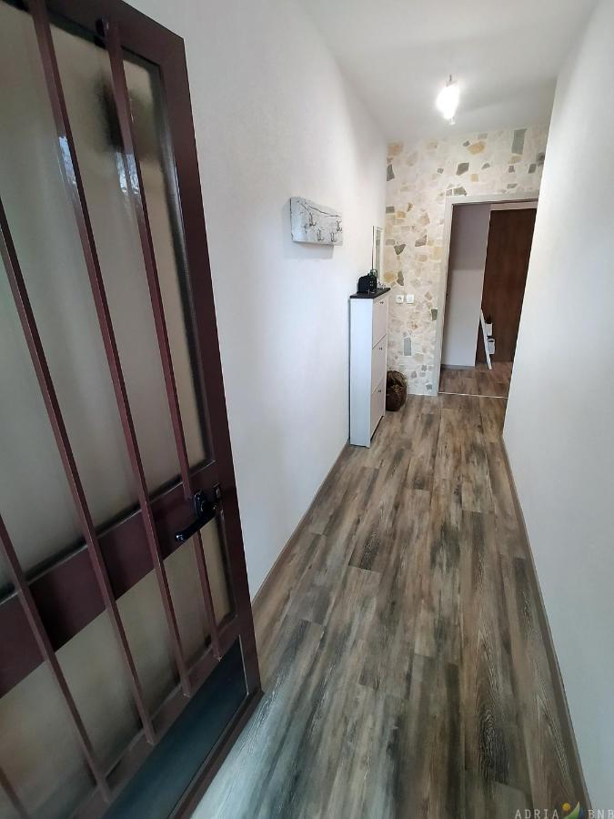 Nice Apartment Near The Sea Es3 Умаг Экстерьер фото